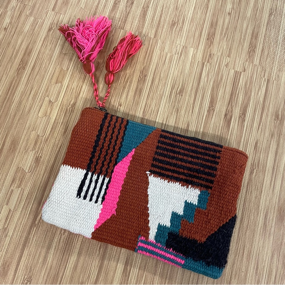 Wilfred mod tapestry pouch